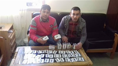 جمارك السلوم تحبط محاولة تهريب كمية من الأدوية 