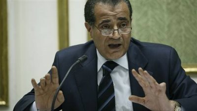 وزير التموين: 500 مليون جنيه خسائر «الكارت الذهبي»