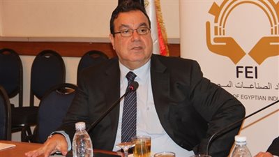 الجمارك تناقش تعديل التعريفة الجمركية الخاصة بالسلع.. اليوم 