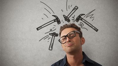 الأجهزة الذكية لعلاج آلام الصداع النصفي