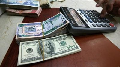 شعبة الصرافة: «الدولار» سبب ارتفاع أسعار «الريال» 