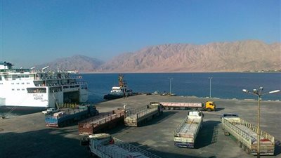 519 راكب يغادرون «نويبع» وتداول 100 شاحنة