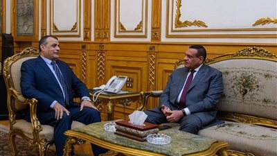 وزيرا الإنتاج الحربي والتنمية المحلية يتابعان الموقف التنفذي لمنظومة المخلفات