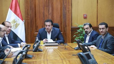 وزير الصحة: غرفة عمليات لمتابعة خطة تأمين احتفالات أعياد الميلاد