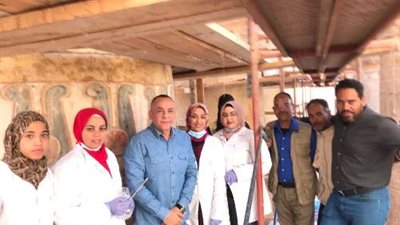 الآثار تنتهي من أعمال تنظيف 37 عمود في معابد الكرنك بالأقصر