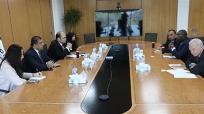  «حماية المنافسة» يناقش التعاون مع البنك الدولى بمجال سياسات وقوانين المنافسة