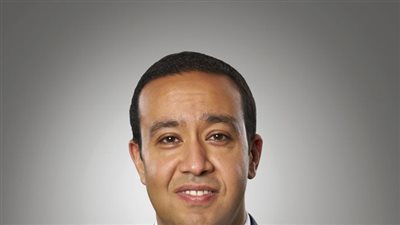 المصرية للاتصالات تعلن  نجاح عملية الإنزال الثاني للكابل البحري 2 Africa 