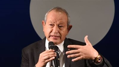 بمرتبات أعلي من الحد الادني ..«نجيب ساويرس» يعلن عن وظائف جديدة