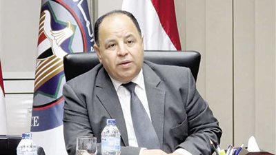 «وزير المالية»: صرف مرتبات مايو للعاملين بالدولة.. بعد غد 