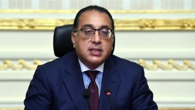 رئيس الوزراء: الدولة تتحمل الضريبة العقارية عن 20 قطاعا صناعيا
