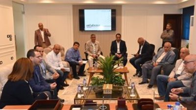 وزير الإسكان يصدر حزمة من التكليفات لرؤساء أجهزة 4 مدن جديدة