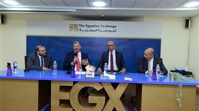  البورصة تُكرم خريجي الجمعية المصرية للمحللين الفنيين