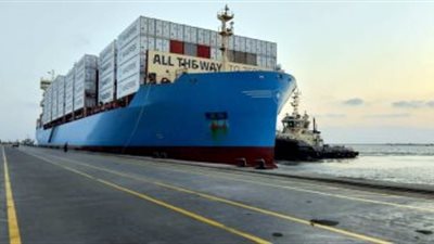 ميناء شرق بورسعيد يستقبل أول سفينة تعمل بالوقود الأخضر فى العالم الثلاث