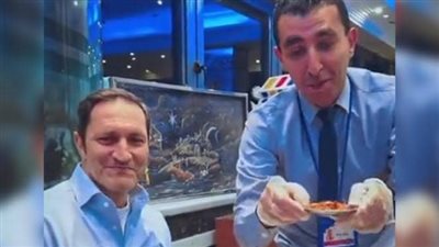 علاء مبارك يرد على «هري» السوشيال بسبب «طبق كشري»