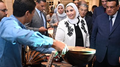 وزيرة التضامن تعلن إطلاق كارت «حرفي» للعمالة لتوفير خدمات تأمينية وصحية