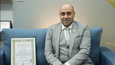 هل يساهم  الذكاء الاصطناعي  في حل أزمة  الدولار ؟