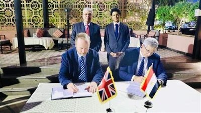 وزير التعليم العالي يشهد توقيع مذكرتي تفاهم مع جامعتي كامبريدج وجامعة كانتربري كرايست تشيرش