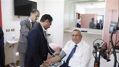 «يمامة» يجري الكشف الطبي استعداداً لخوض الانتخابات على كرسي رئيس مصر