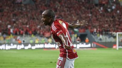 لجنة التخطيط بالنادي الأهلي توصى بفتح ملف تجديد عقد بيرسي تاو