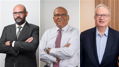 كونتكت  ومنجم يطلقان 