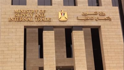 ننشر تفاصيل ضبط وإحالة مجموعة من المتلاعبين بشركة النيل للمجمعات الإستهلاكية إلي النيابة العامة