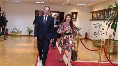 «مصر» توجه دعوة للسفيرة الأمريكية لزيارة جامعة مصر للمعلوماتية 