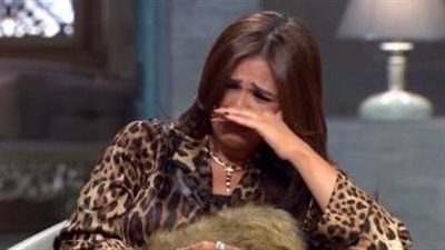 ياسمين عبدالعزيز: رغبتي في الإنجاب من أحمد العوضي سبب الأزمة الصحية