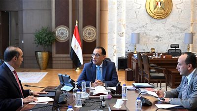 رئيس الوزراء :الفترة المقبلة تتطلب تكثيف العمل والجهود المبذولة