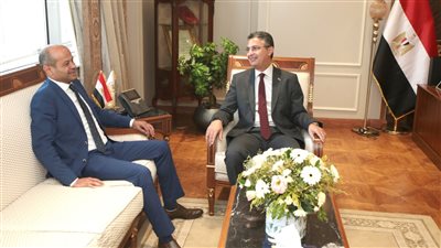 وزير التموين ورئيس البورصة المصرية يبحثان تنشيط البورصة السلعية