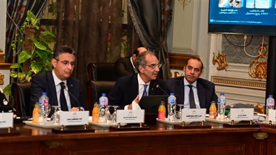 عمرو طلعت: 5.8% مساهمة قطاع الاتصالات في الناتج المحلي ومستهدف 8% بحلول 2030