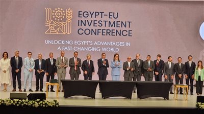 رئيس الوزراء يشهد توقيع 4 اتفاقات إطارية لإنتاج الأمونيا الخضراء باقتصادية قناة السويس