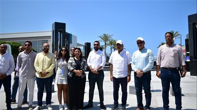 رئيس الوزراء يتفقد أحدث مشروعات مدينة العلمين ويزور نورث سكوير مول