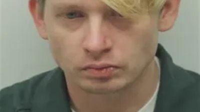 أشعل حريقا في المطعم احتجاجا على كثرة الزبائن   