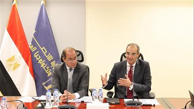 وزيرا «الاتصالات » و«المالية»: سنعمل على إطلاق خدمات علي منصة «مصر الرقمية»
