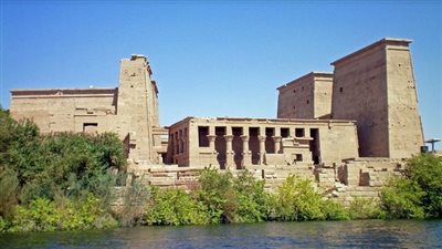 حالات مرضية غامضة بأسوان والصحة تنفي تلوث المياه