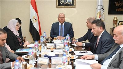 وزير الصناعة: الدولة حريصة على تفعيل دور هيئة تنفيذ المشروعات الصناعية والتعدينية 