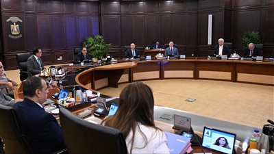 الحكومة تقرر ترقية الموظفين الذين أتموا المدد البينية اللازمة للترقية