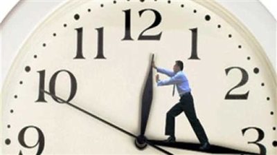 مساء الخميس المقبل.. لا تنس تقديم ساعتك ٦٠ دقيقة