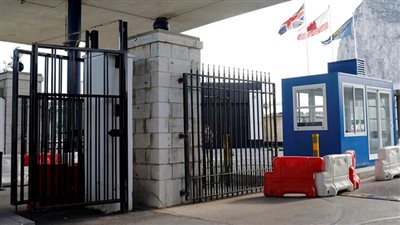 «الحدود الصارمة» في جبل طارق تدفع إسبانيا إلى الاحتجاج