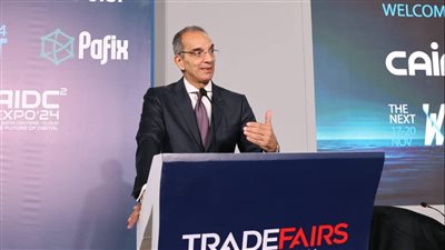 وزير الاتصالات: 145 ألف متخصص يصدرون خدمات رقمية بأكثر من 3.7 مليار دولار سنويًا 