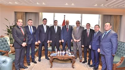 وزير العمل يستقبل وفدا من مجلس النواب واتحاد شباب المصريين في الخارج
