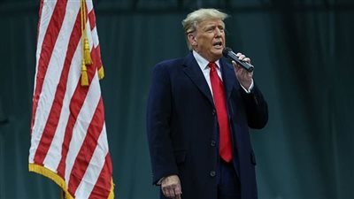 ترامب يخطط لإلغاء 80 أمرا تنفيذيا اتخذتها إدارة بايدن