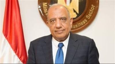 وزير الكهرباء يفتتح محطة أبيدوس الشمسية بقدرة 560 ميجاوات بأسوان.. اليوم