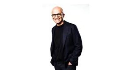 ساتيا ناديلا: 