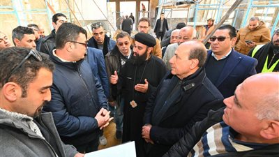 وزير الإسكان ومحافظ جنوب سيناء يتفقدان سير العمل بمنطقة الزيتونة بسانت كاترين