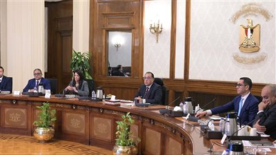 مدبولي يؤكد التزام مصر بالوفاء بديونها وجذب الاستثمارات الأجنبية