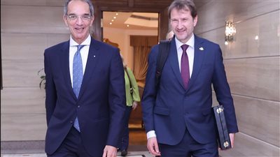 وزير الاتصالات يبحث فرص التعاون مع سكرتير الدولة بوزارة الخارجية اللاتفية