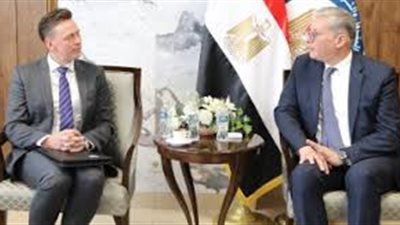 وزير البترول يبحث مع المدير الإقليمي لشيفرون خططها الفترة المقبلة في مصر 