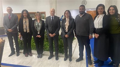 رئيس الشركة القابضة لمصرللطيران يلتقى الرئيس التنفيذى لاستراحات تحالف ستار العالمى بفرنسا