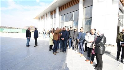 وزير الإسكان يتابع سير الأعمال بمشروع حديقة تلال الفسطاط بمنطقة مصر القديمة